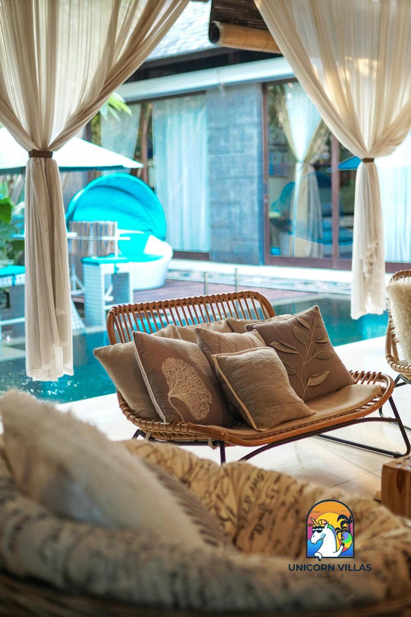 Villa Di Sawah - By Unicorn Villas Bali เกอโรโบกัน ภายนอก รูปภาพ