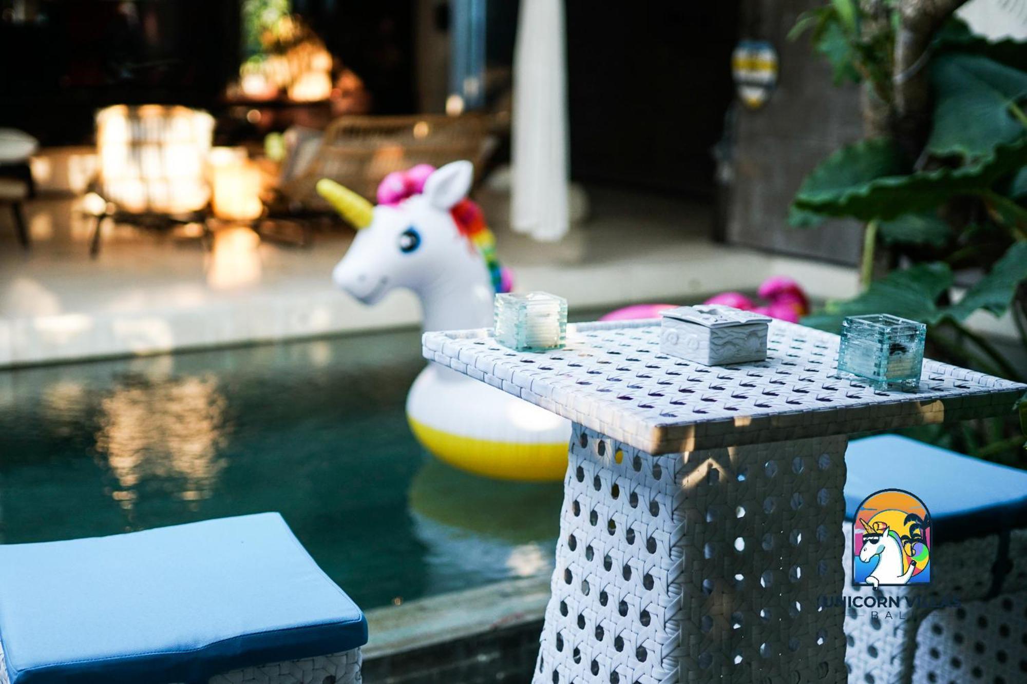 Villa Di Sawah - By Unicorn Villas Bali เกอโรโบกัน ภายนอก รูปภาพ