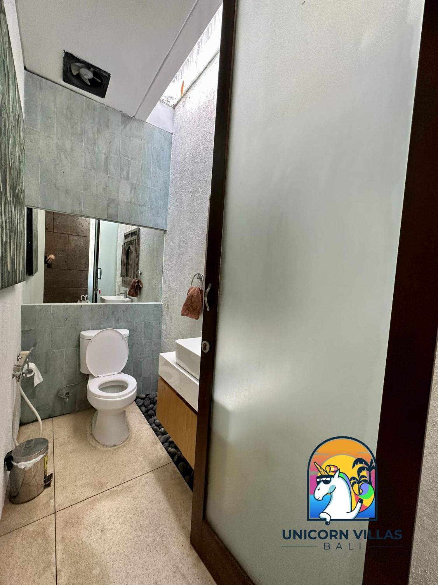 Villa Di Sawah - By Unicorn Villas Bali เกอโรโบกัน ภายนอก รูปภาพ