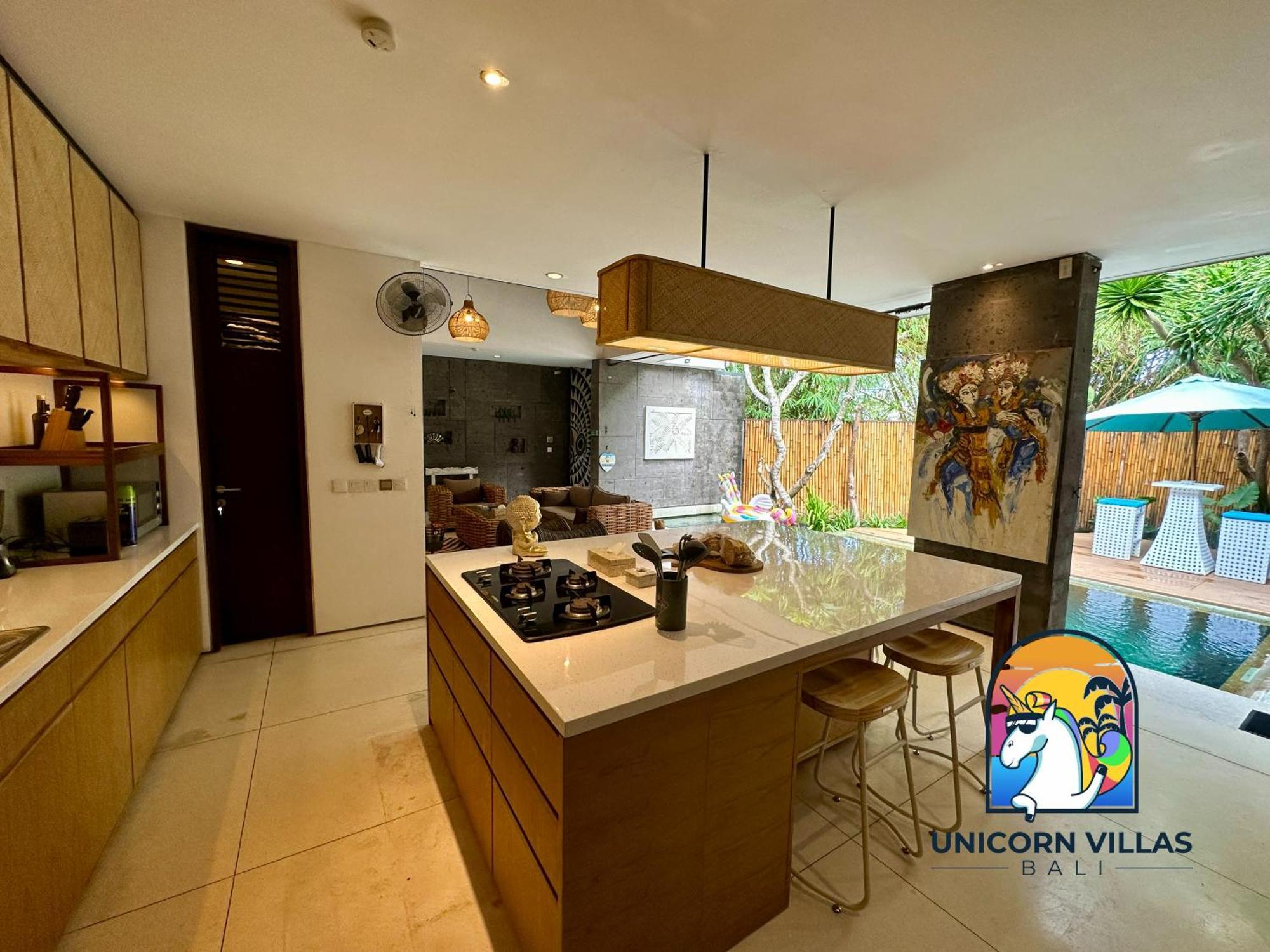 Villa Di Sawah - By Unicorn Villas Bali เกอโรโบกัน ภายนอก รูปภาพ